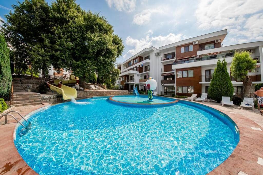 Messambria Fort Beach - Premium Apartments Elenite Extérieur photo