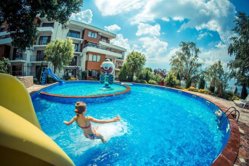 Messambria Fort Beach - Premium Apartments Elenite Extérieur photo